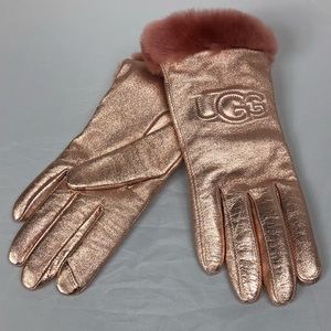 NWT UGG Classic Leather Logo Glove Large